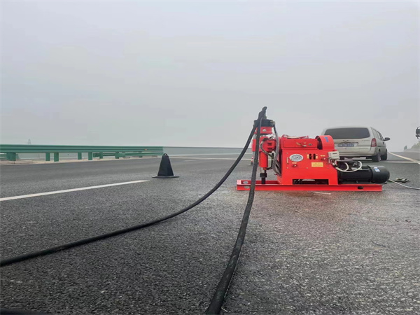 郏县马路路基路面开裂下沉注浆加固灌浆