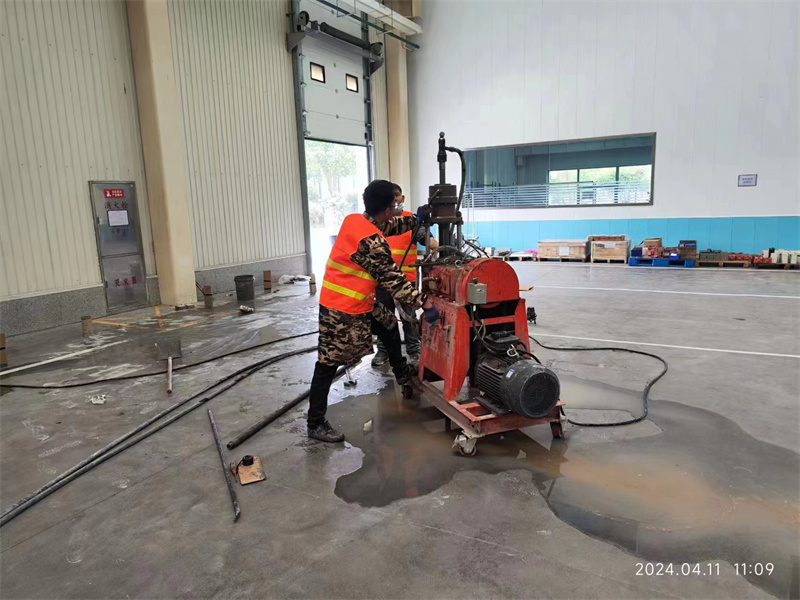 郏县厂房地面下沉塌陷注浆加固施工